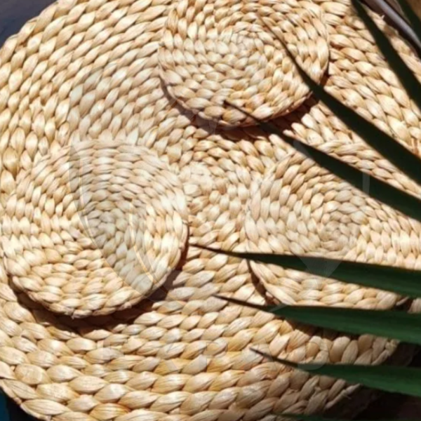 Water Hyacinth Woven Mats